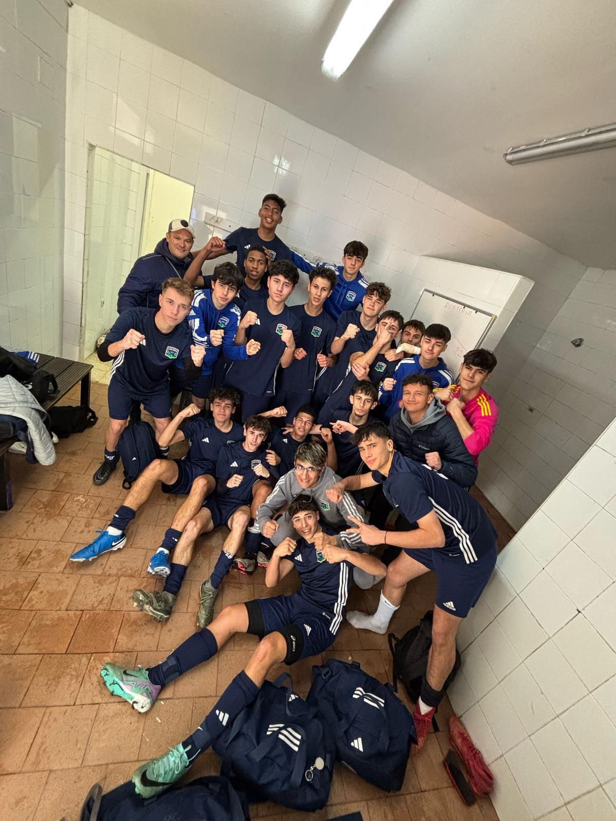 JUVENIL C